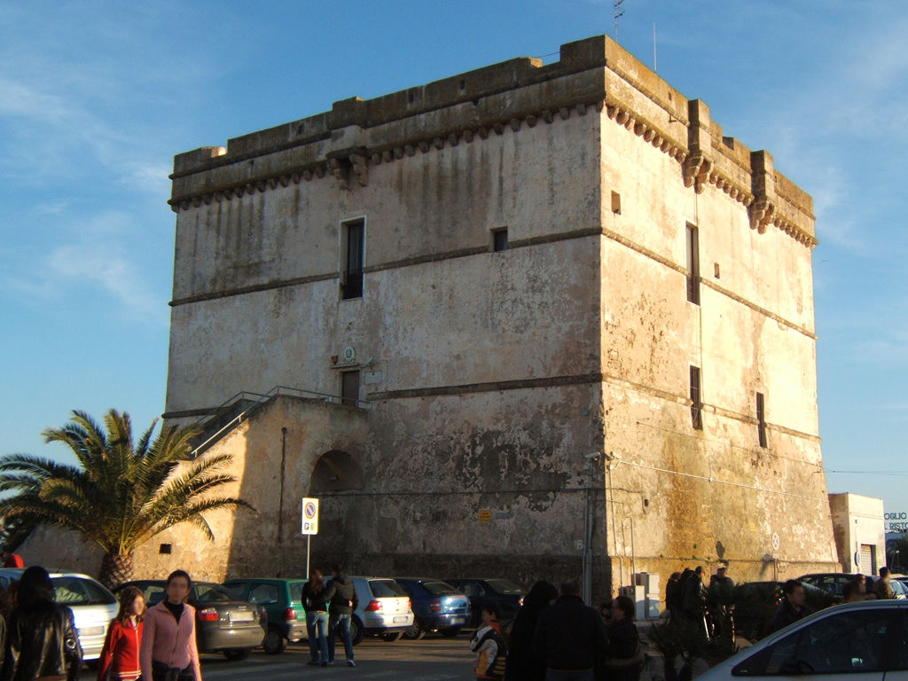 porto-cesareo-torre