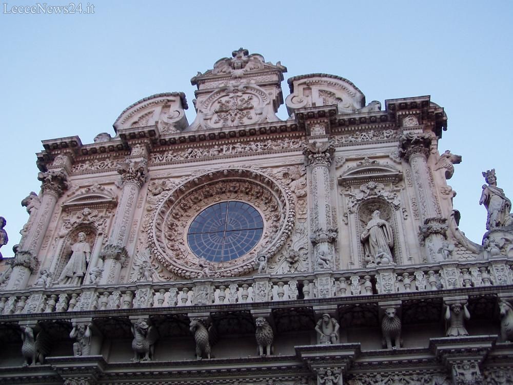La basilica di Santa Croce, accanto al complesso dei Celestini