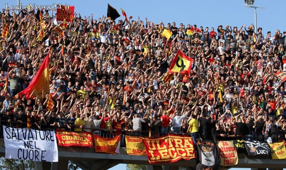La curva nord