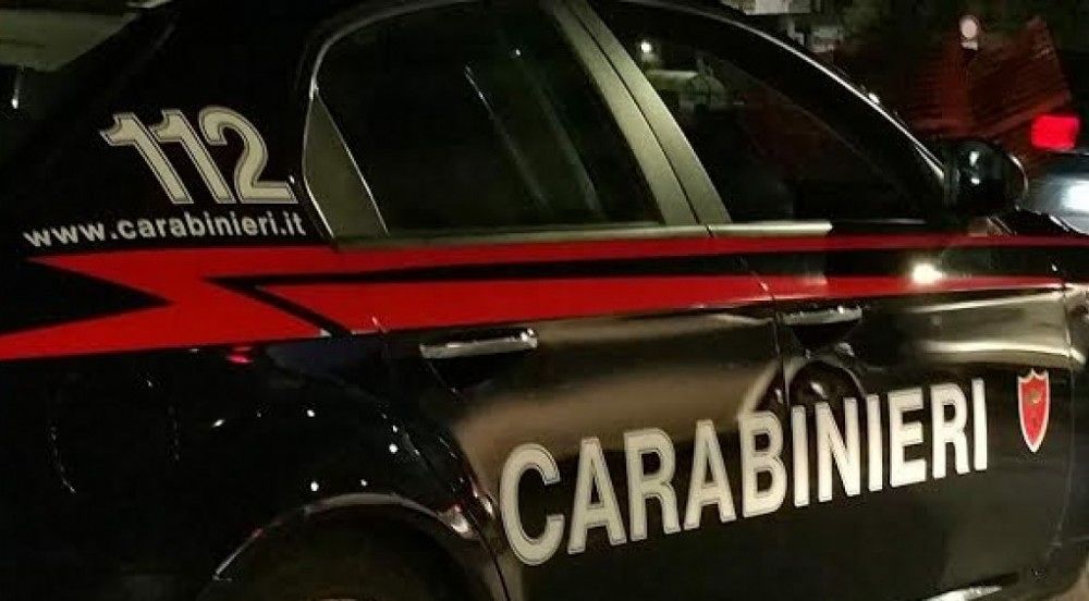 carabinieri-auto