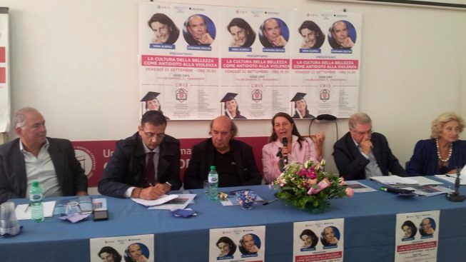 Cris-Poggiardo-violenza