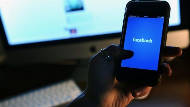 perseguitata-via-social-