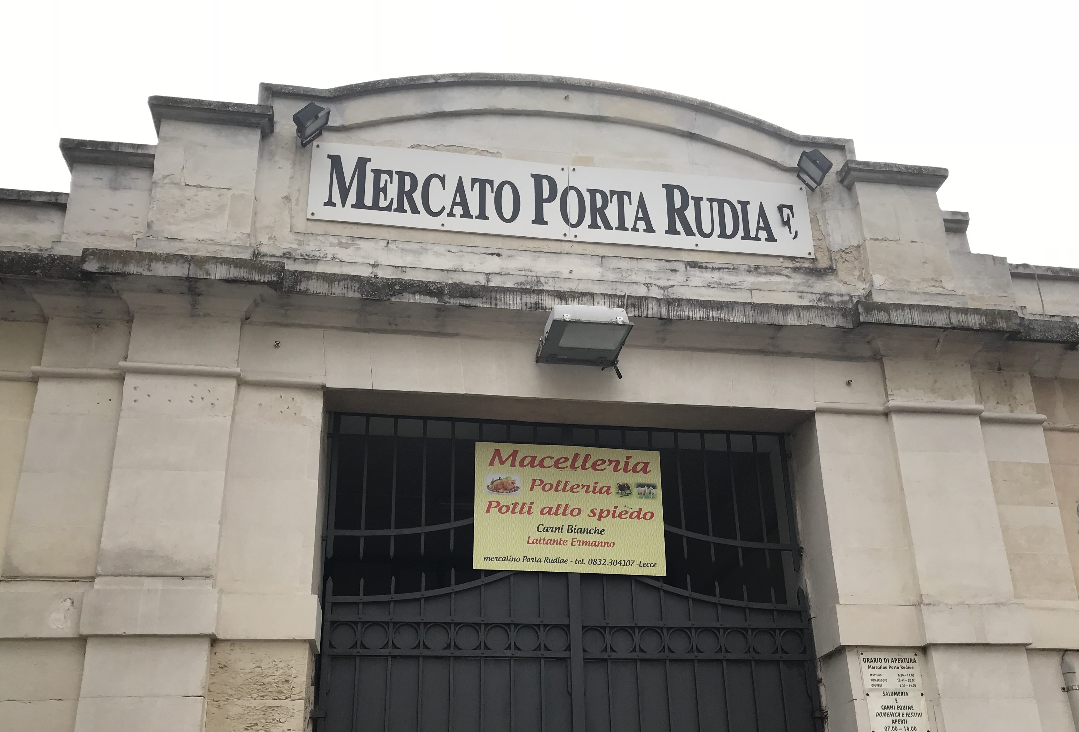 porta-rudiae-mercato