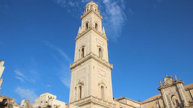 piazza-duomo-campanile