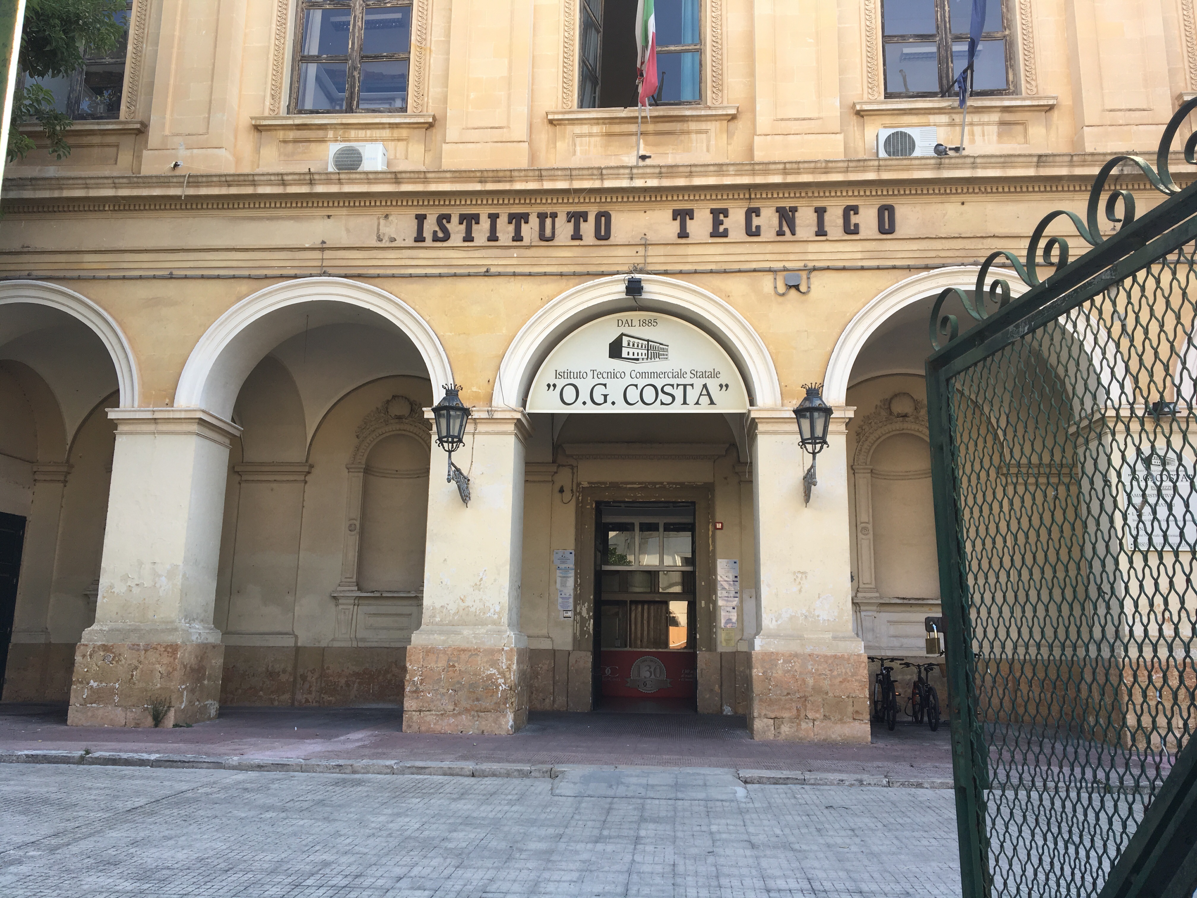 Costa-lecce