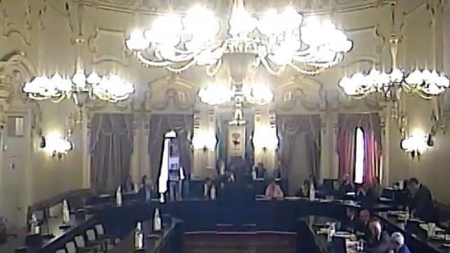 consiglio-comunale-lecce