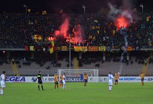 lecce-cosenza-tifosi