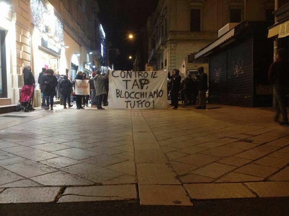 La manifestazione a Lecce (dal profilo facebook del Movimento)