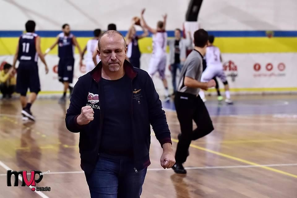 coach-davide-olive