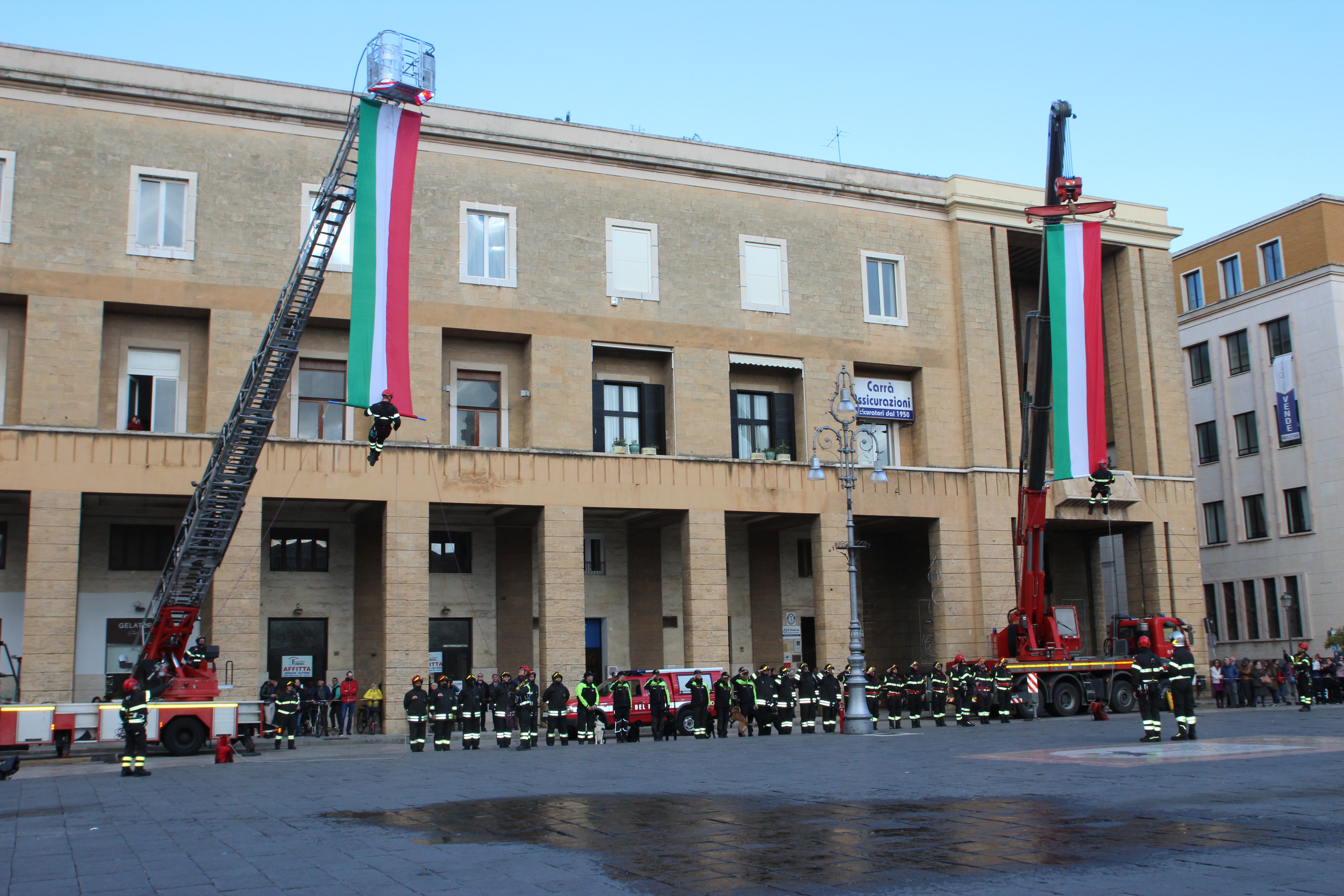 santa-barbara-vigili-fuoco