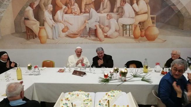 papa-francesco-sorpresa-vescovo-marcello-semeraro