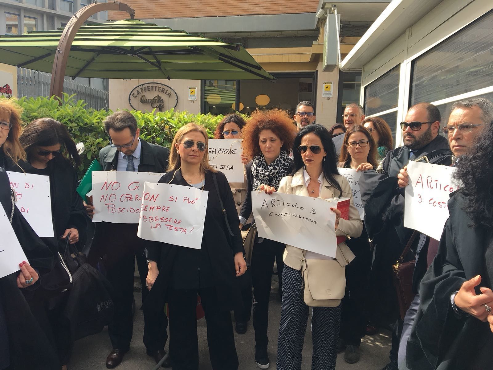 avvocati in protesta