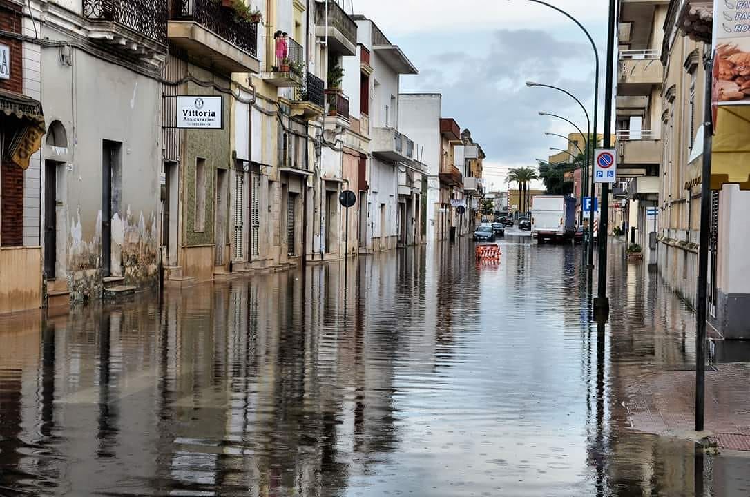 temporale-strade-copertino-allagate