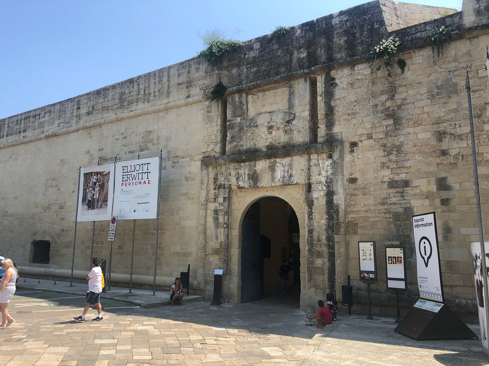 Il castello Carlo V