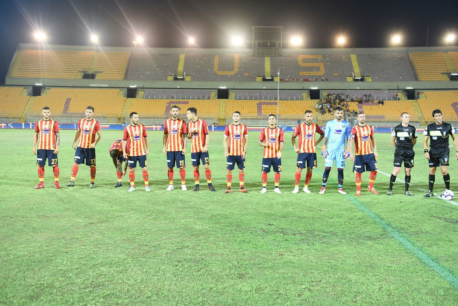 La formazione in campo (ph.Pinto)
