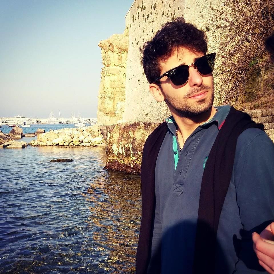 Gianmarco-chilla-cursi