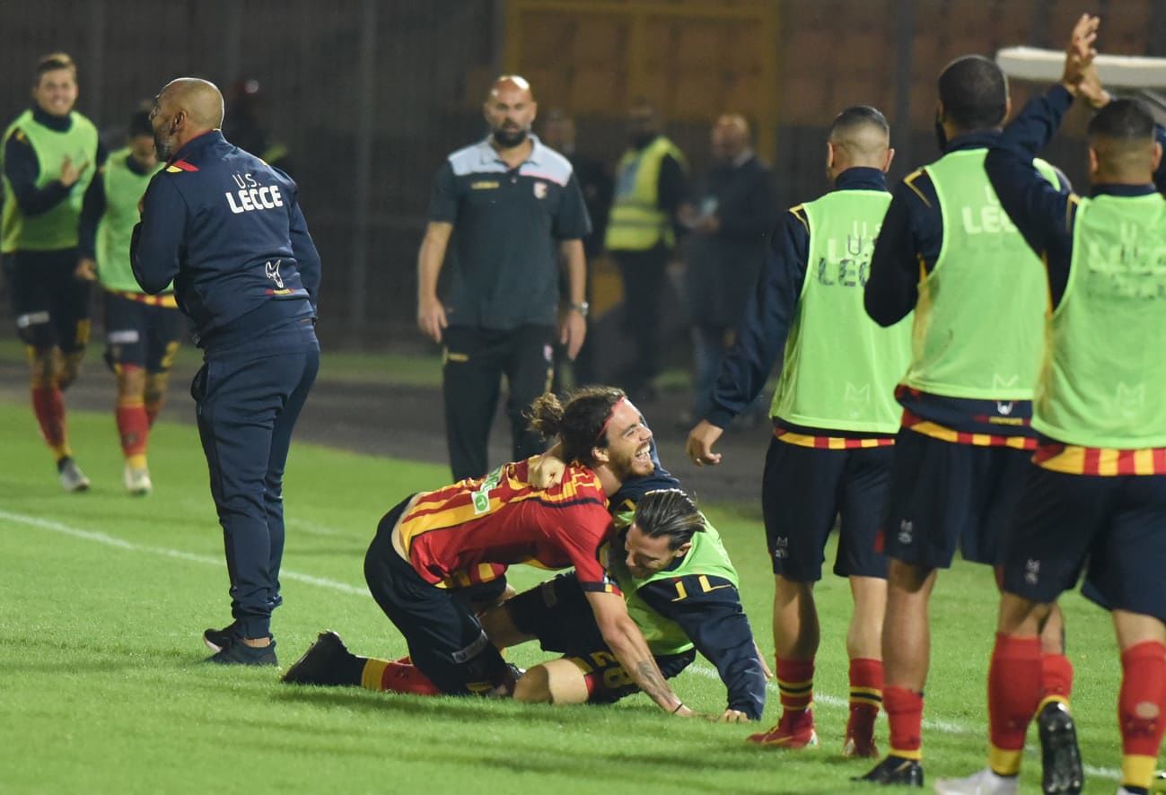 L'esultanza al gol di Tabanelli (ph.Pinto)