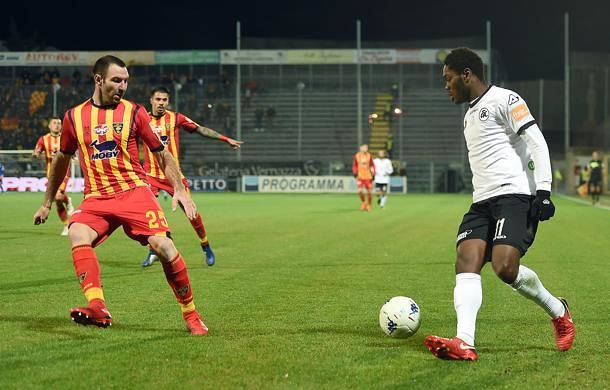 Foto LaPresse - Tano Pecoraro
30 12 2018 La Spezia - (Italia)
Sport Calcio
Spezia vs Lecce
Campionato di Calcio Serie BKT 2018/2019 - Stadio "Alberto Picco"
nella foto: gyasi emmanuele

Photo LaPresse - Tano Pecoraro
30 December 2018 City La Spezia - (Italy)
Sport Soccer
Spezia vs Lecce
Italian Football Championship League BKT 2018/2019 - "Alberto Picco" Stadium
in the pic: gyasi emmanuele