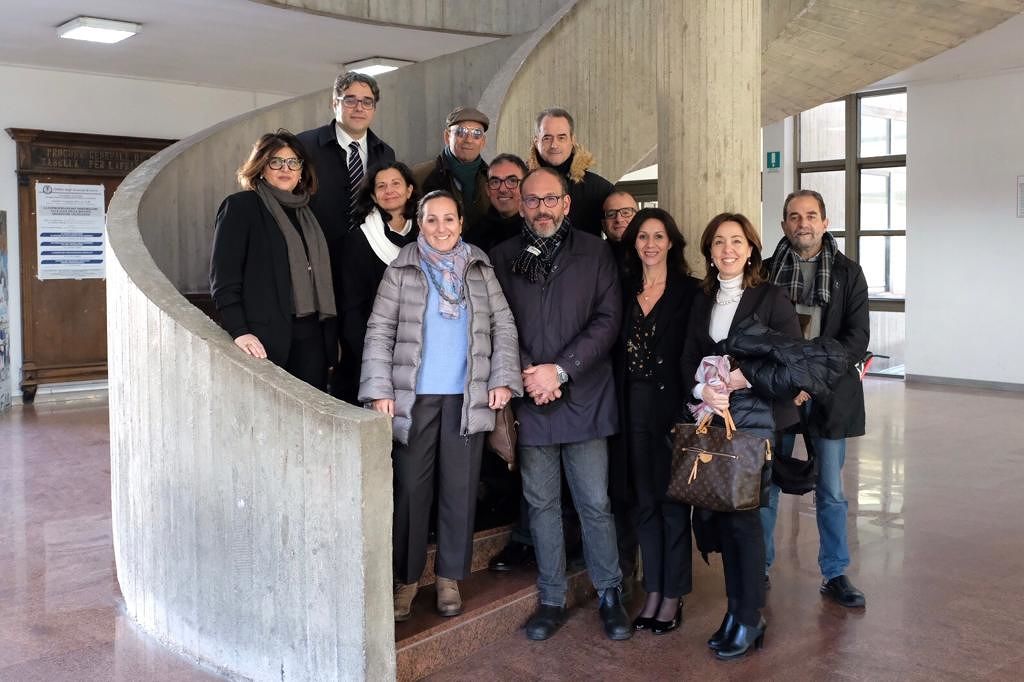 I candidati di Democrazia nell'Alternanza che fa capo all'Avv. Antonio De Mauro al centro della foto