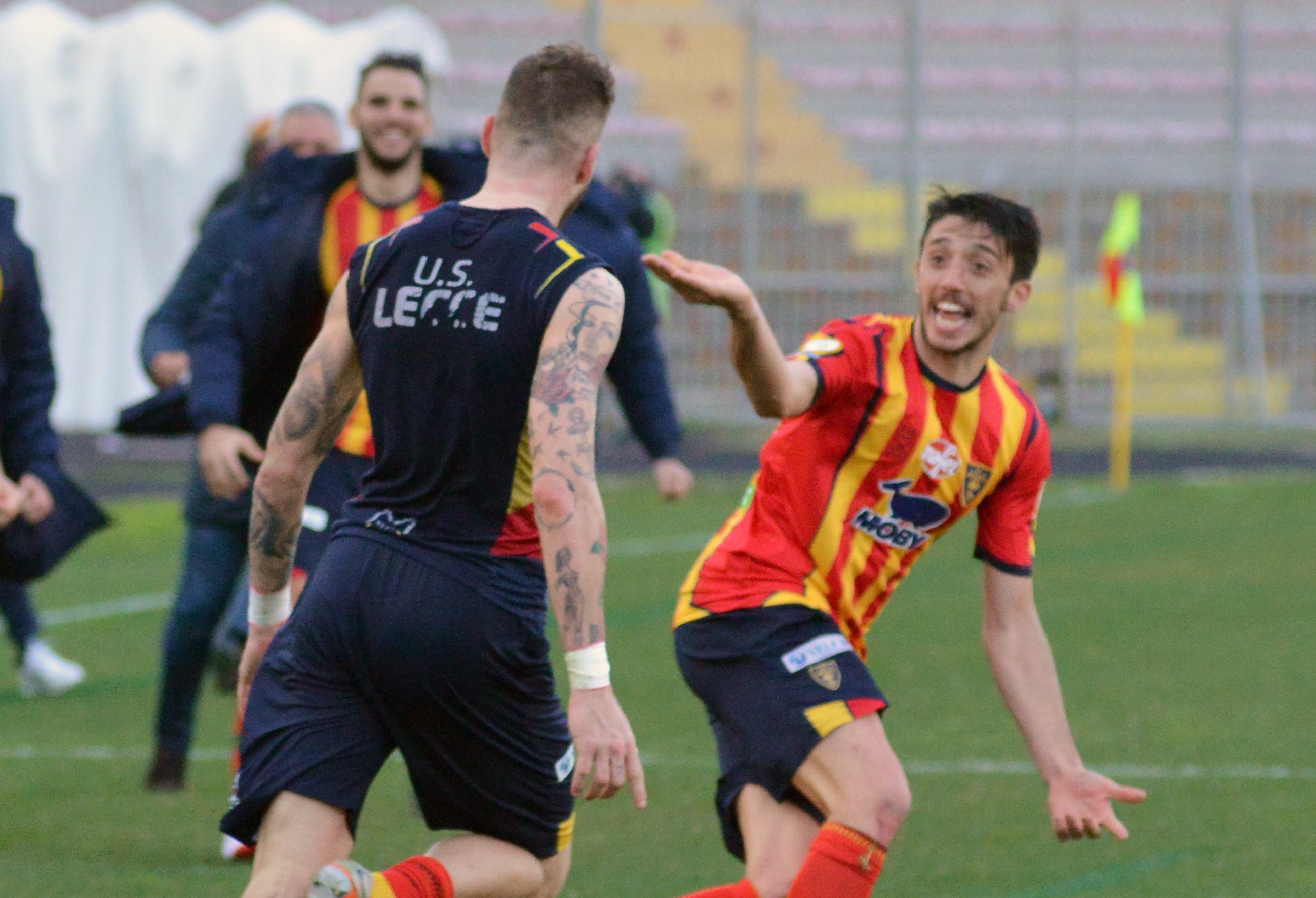 Meccariello esulta con La Mantia (ph.Pinto)