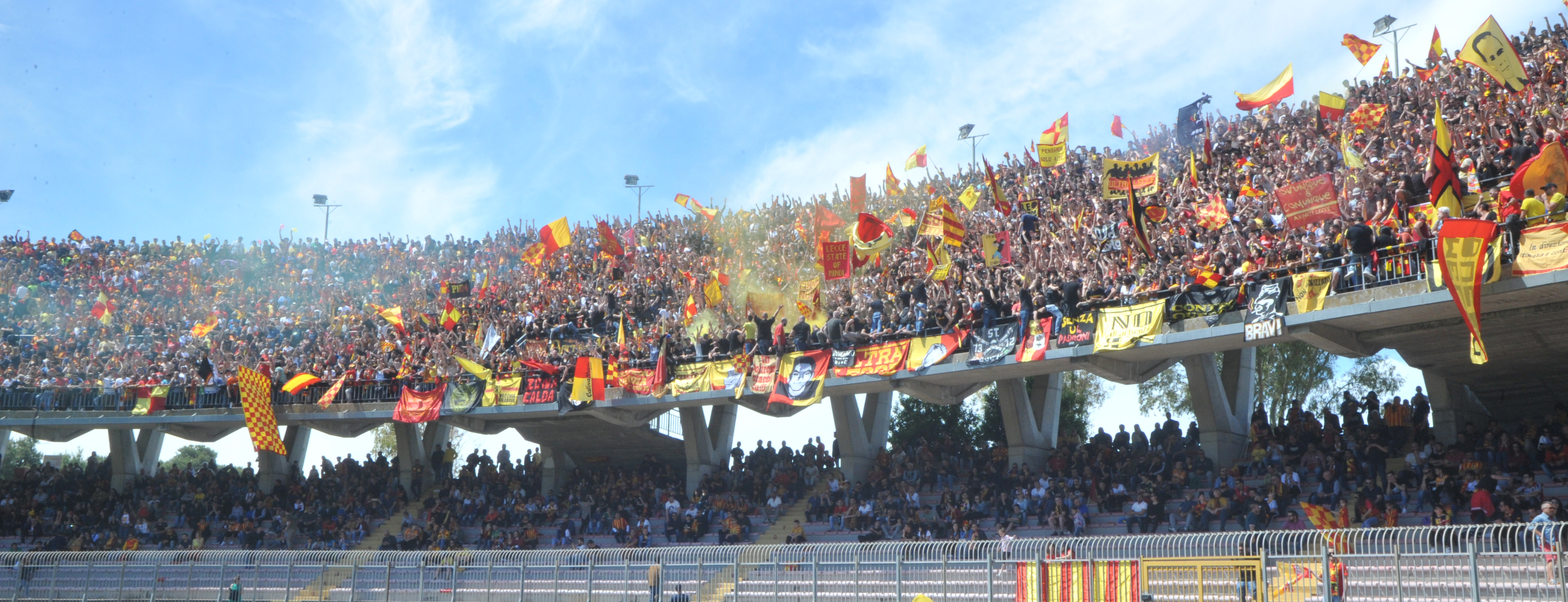 I tifosi in Curva (ph.Pinto)