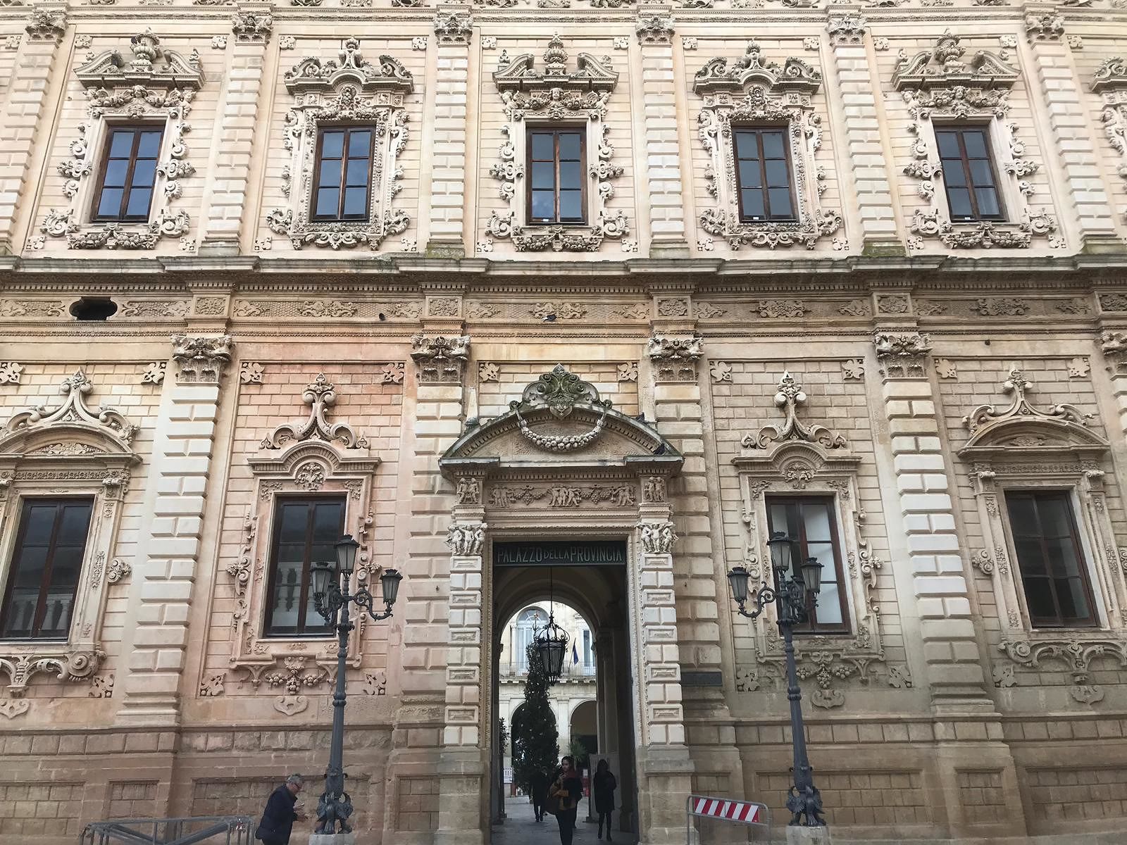 Palazzo dei celestini (ph. Cristian Vadacca)