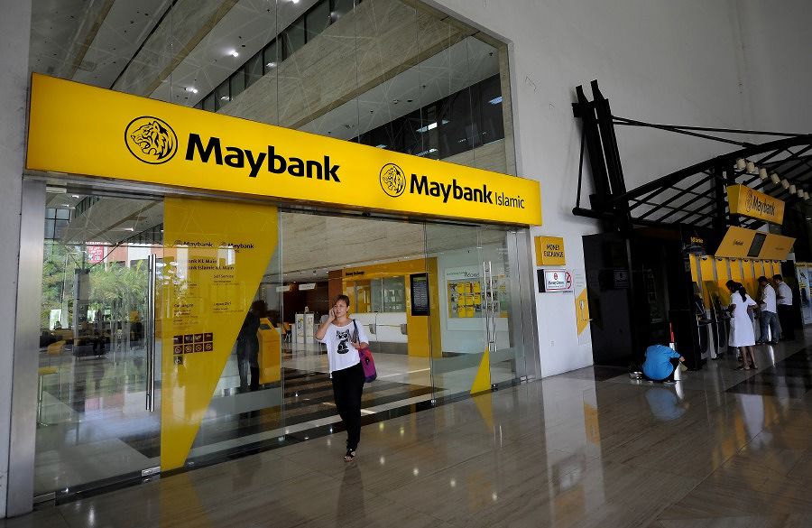 Picture show Maybank Operation office after Maybank Group to announce financial year end result 2013  to the press at Kuala Lumpur