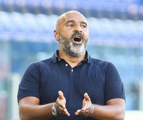 Lecce's head coach Fabio Liverani gestures  during the Italian Serie A soccer match Cagliari Calcio vs US Lecce at Sardegna  Arena stadium in Cagliari, Sardinia, Italy,12 july 2020  ANSA/FABIO MURRU