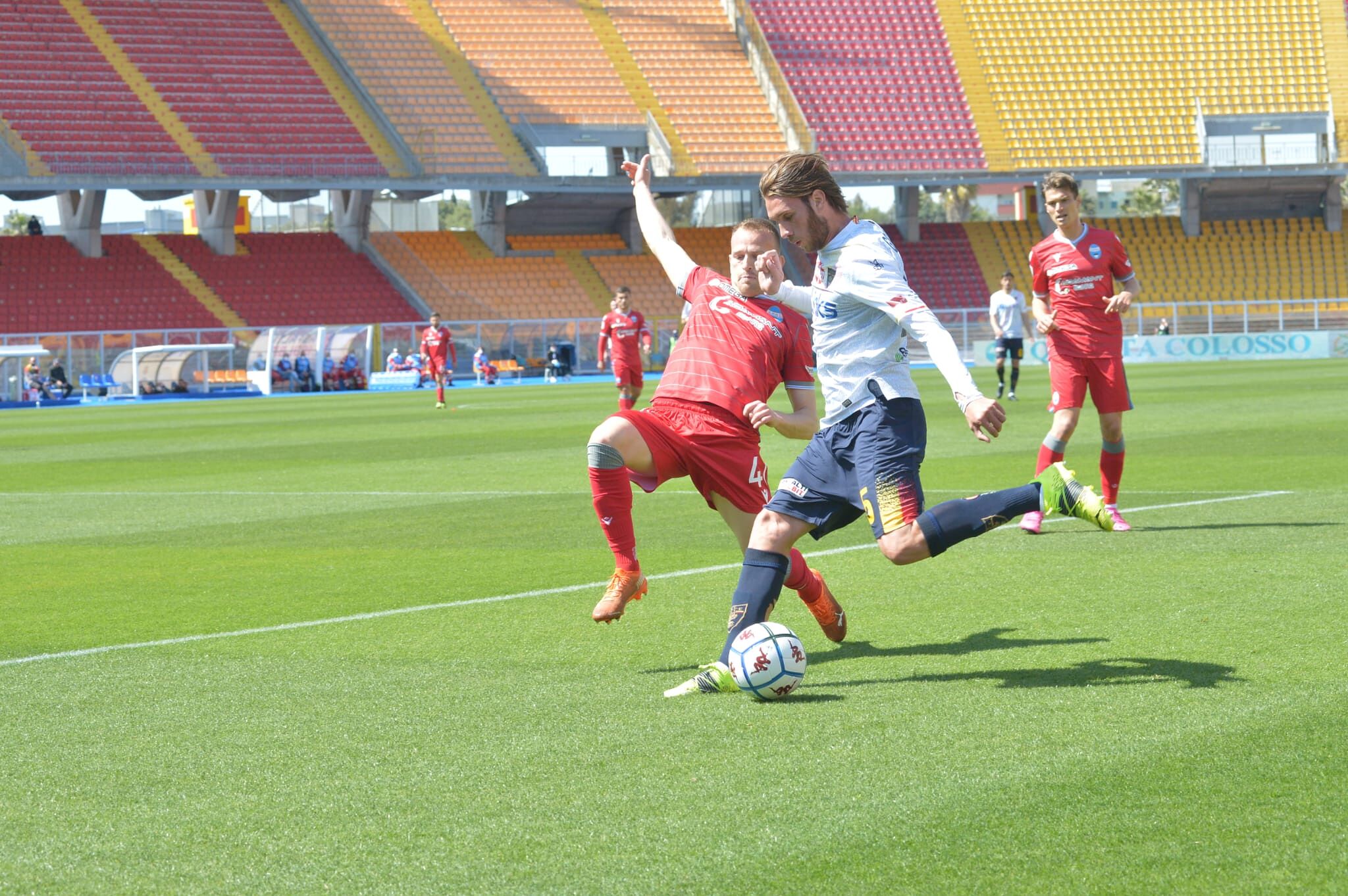 Gallo al cross, Lecce - Spal
