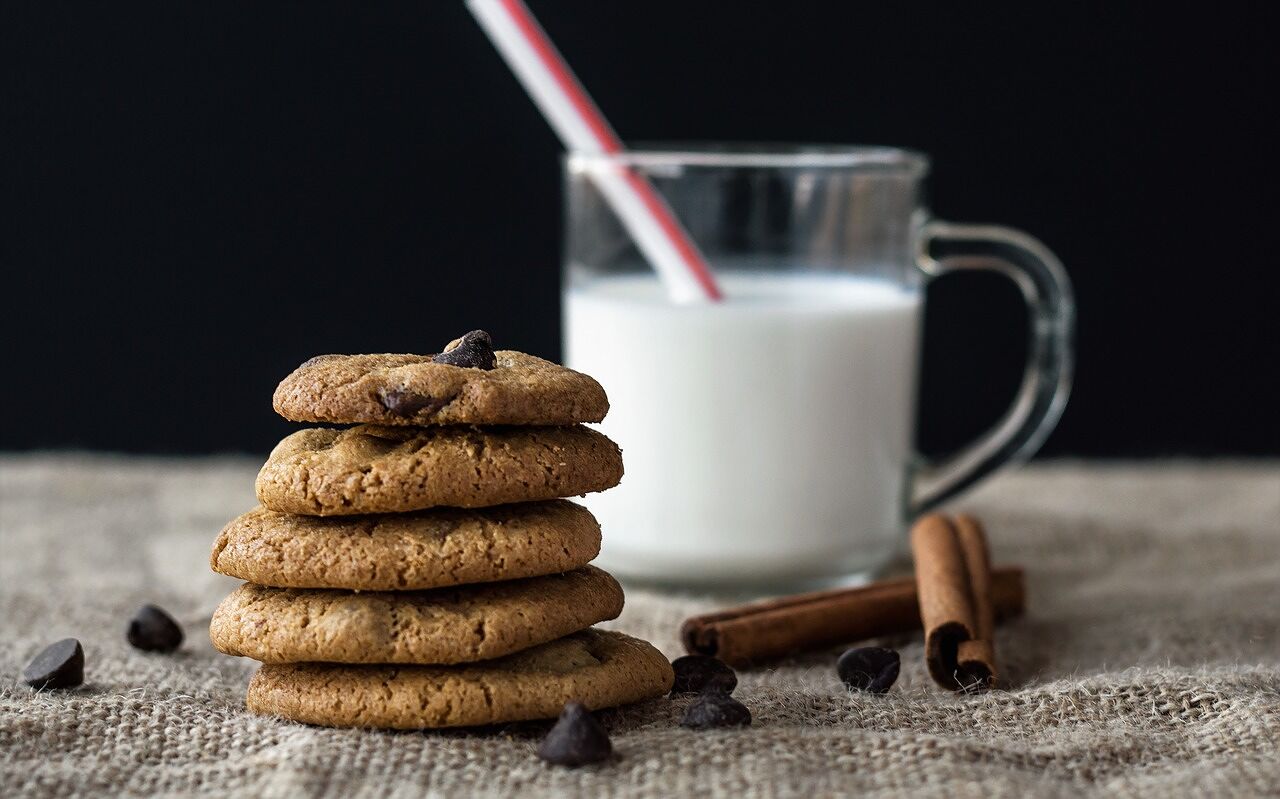 biscotti e latte
