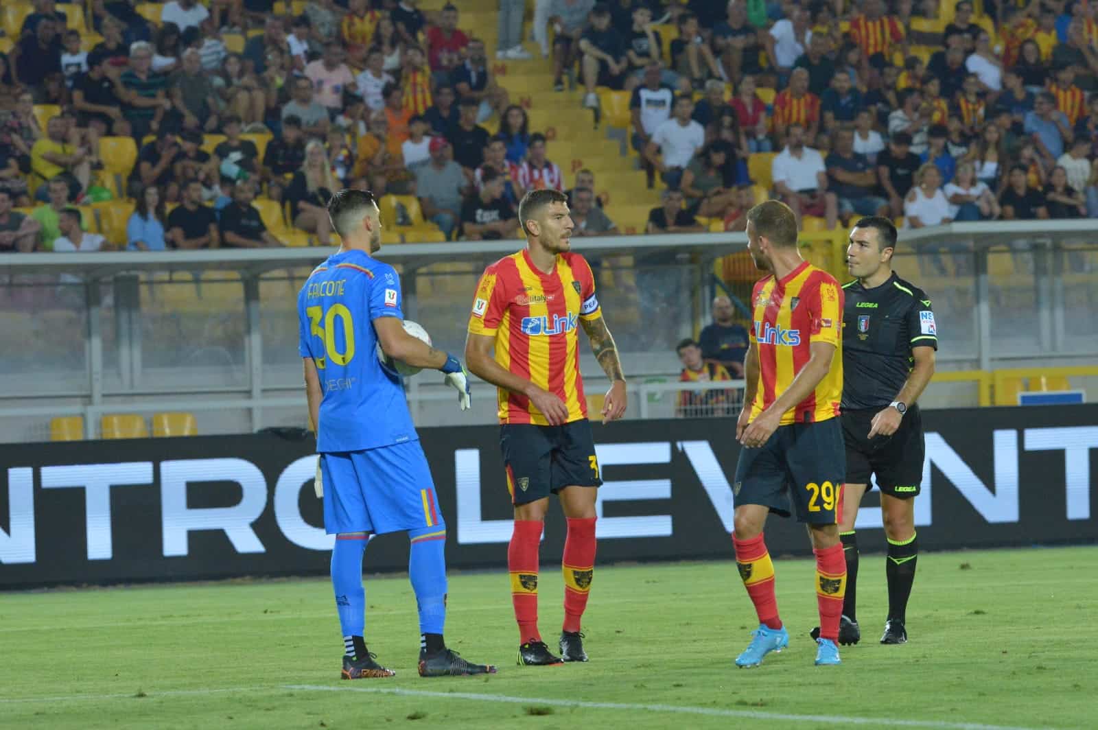 Wladimiro Falcone, Kastriot Dermaku e Alexis Blin (Ph Pinto)