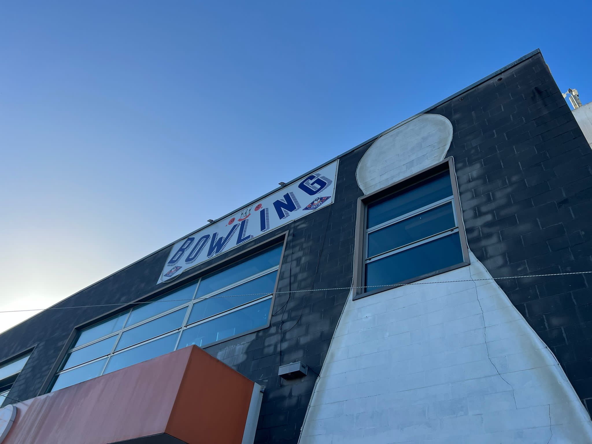 Furto nella notte alla sala giochi