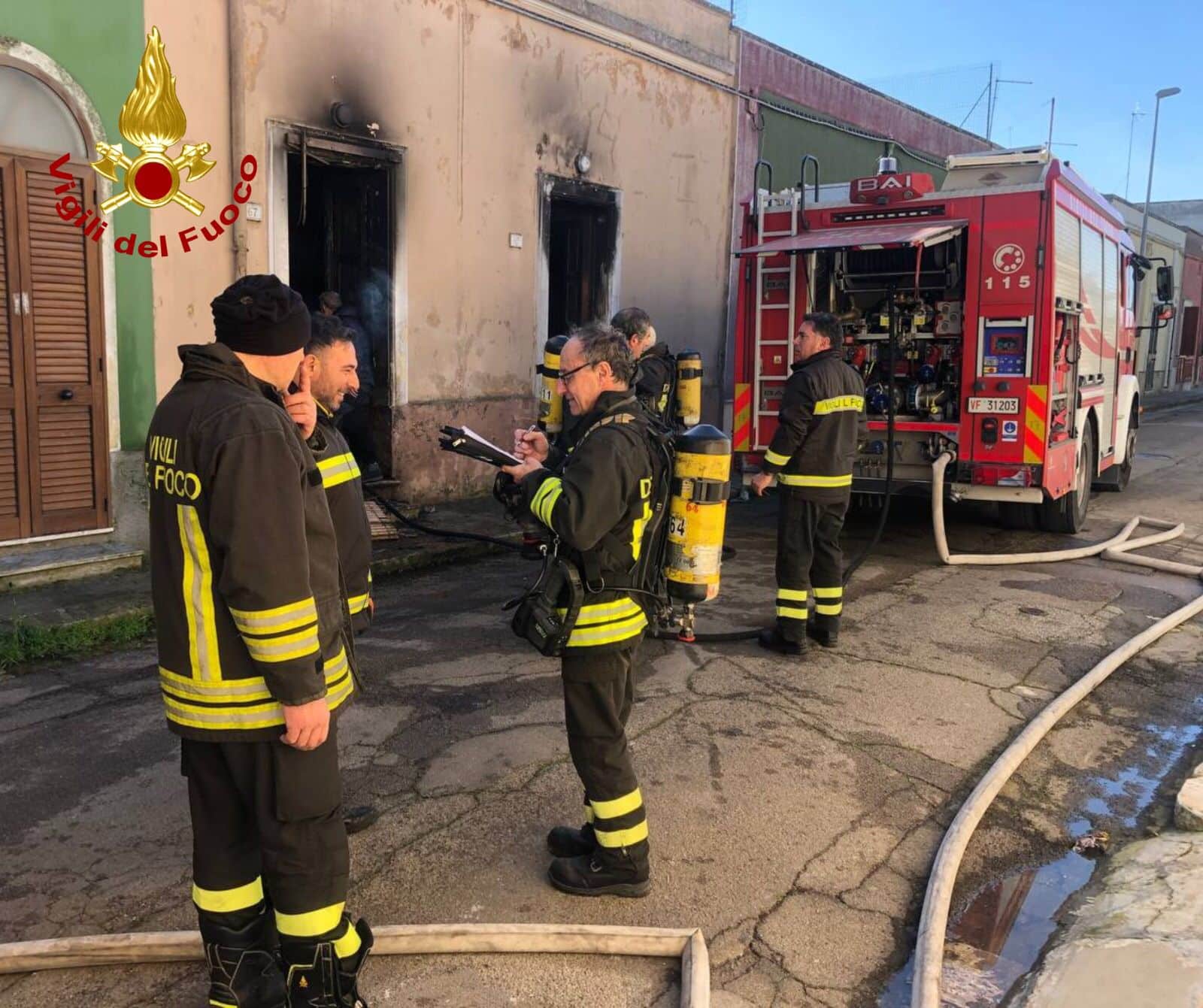 incendio distrugge abitazione squinzano