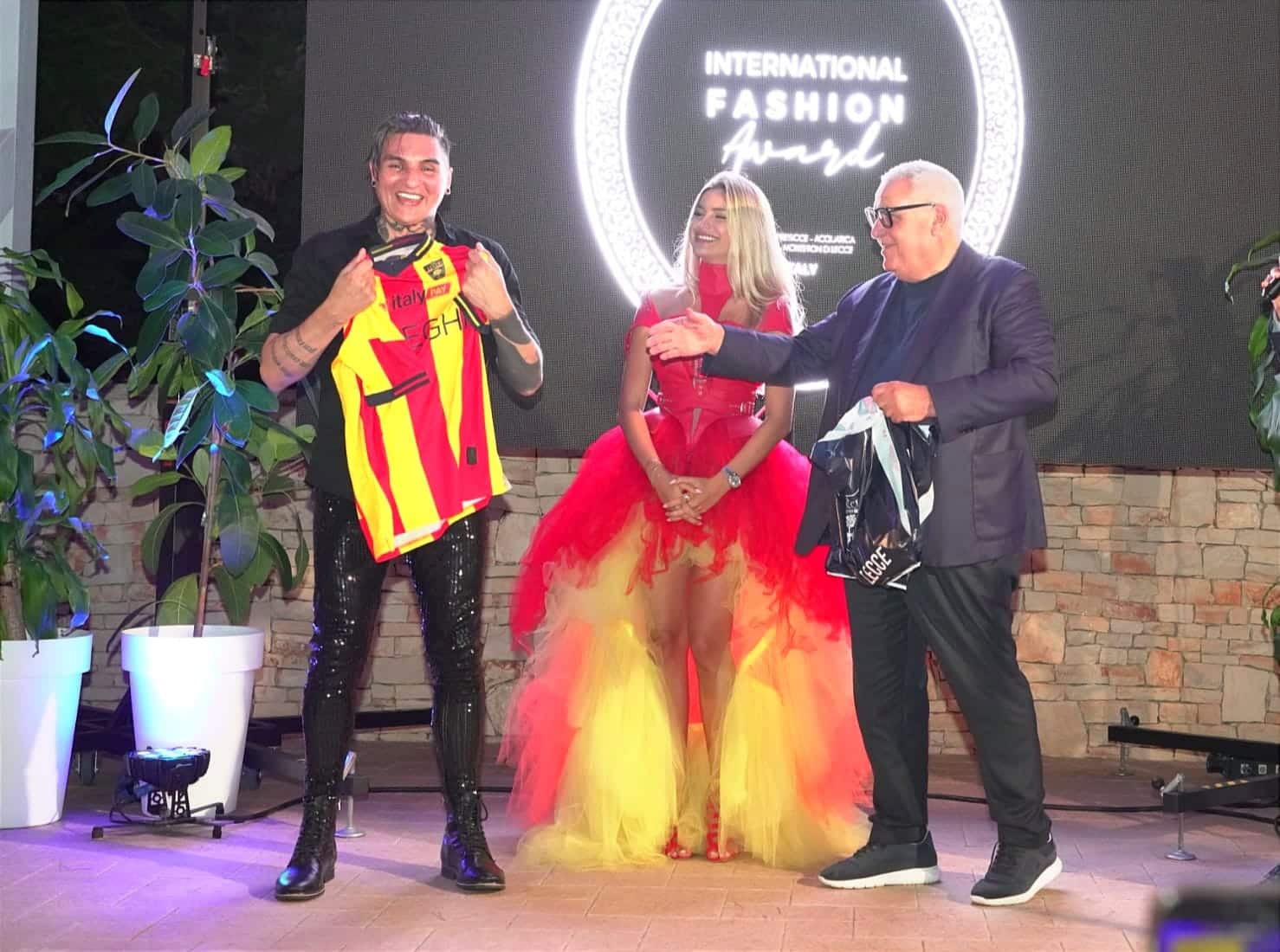 Pantaleo Corvino premiato a Gallipoli nell'International Fashion Award